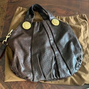 Large sized Gucci Purse with optional long strap